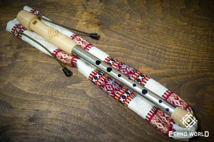 Soloveiko chromatic flute soprano, sopilka sectional