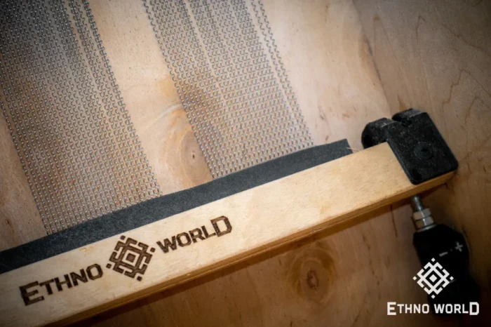 Versatile cajon with backpack carrying system, openable back panel, bass and snare control – handmade at Ethno World workshop