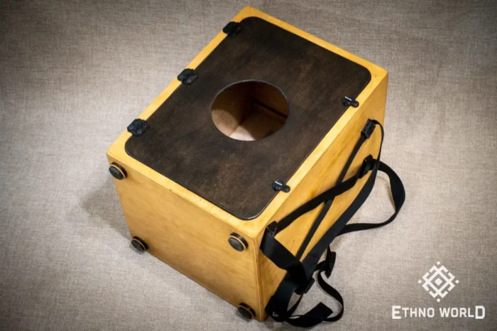 Versatile cajon with backpack carrying system, openable back panel, bass and snare control – handmade at Ethno World workshop