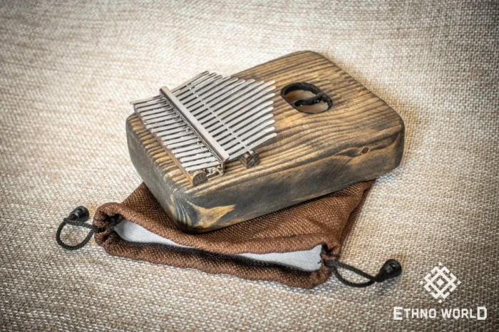 Cover for kalimba and lamellophone instruments