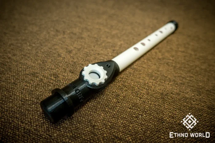 Dzhura Sopilka + Kazzo chromatic flute 2in1