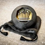 Kalimba Pepino, mbira mini 8 tones. Handmade tongue musical instrument
