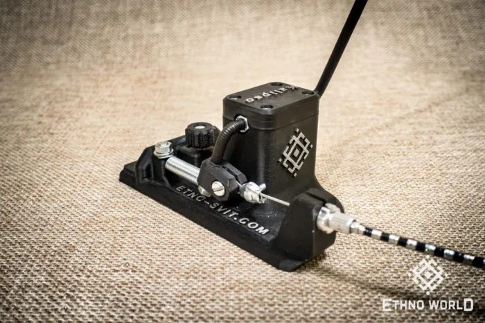 Kalipso compact bass pedal for cajon