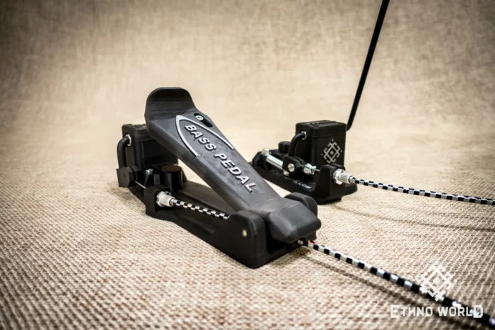 Kalipso compact bass pedal for cajon