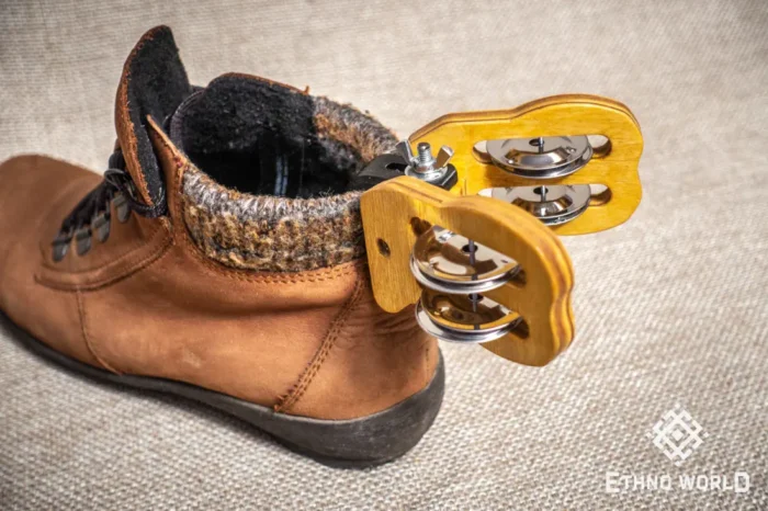 Mion Heel wooden tambourine with heel mounting