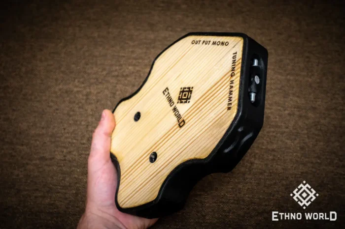 Tuatara Kalimba – 21 tones with hammer and pickup