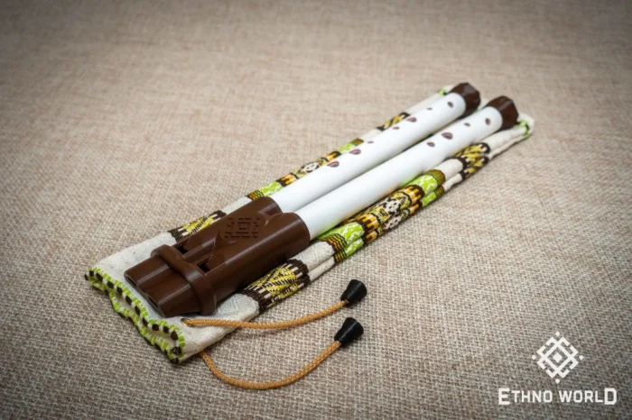 Cover for flute, sopilka, zholomiya, and dvodentsivka