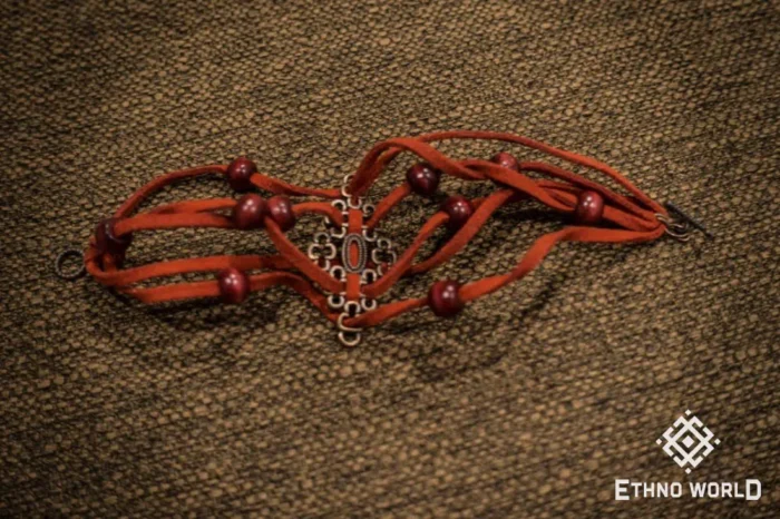 Handmade red beaded jewelry, Ethno World